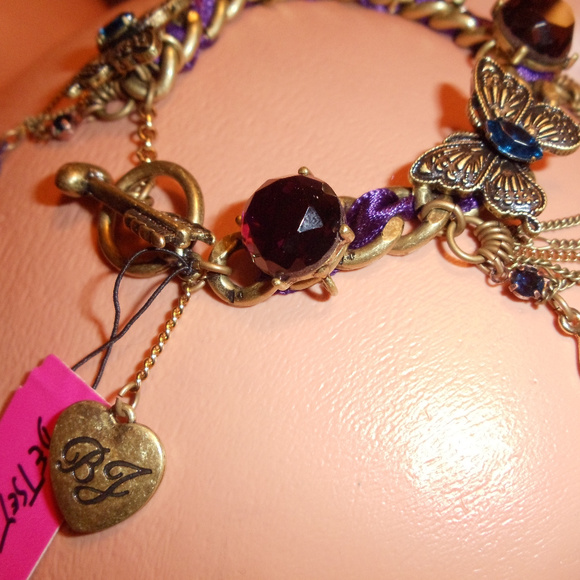 BETSEY JOHNSON BUTTERFLY CHARM BRACELET CRYSTAL rhinestone B3 vintage gypsy doll - Picture 5 of 5